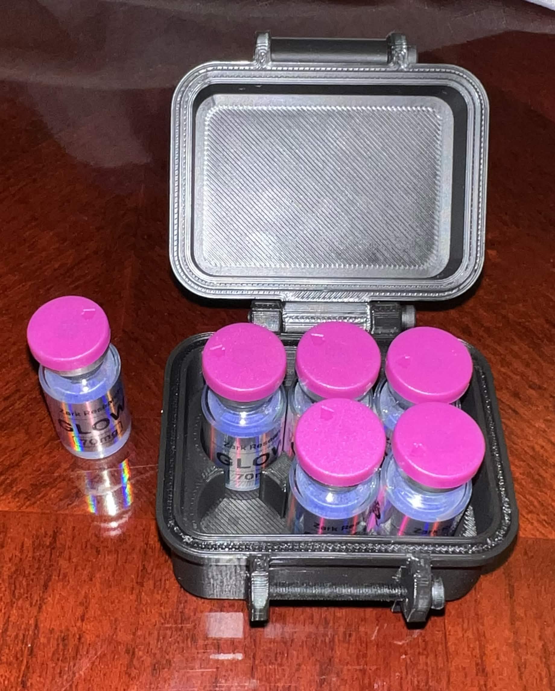 Free 6x 3ml vial case open